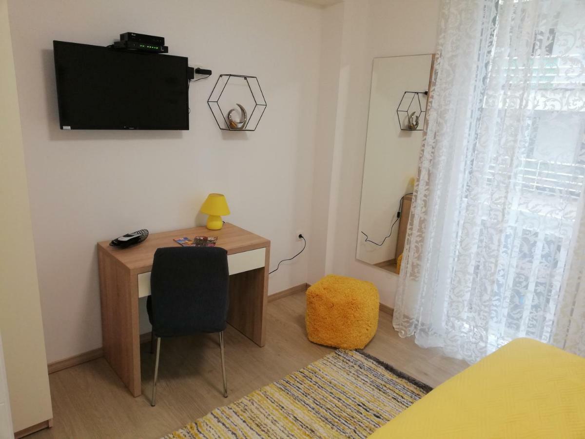 Kalelarga Apartments 4 You Zadar Exteriör bild