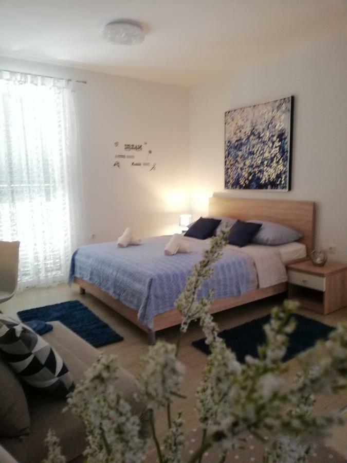 Kalelarga Apartments 4 You Zadar Exteriör bild